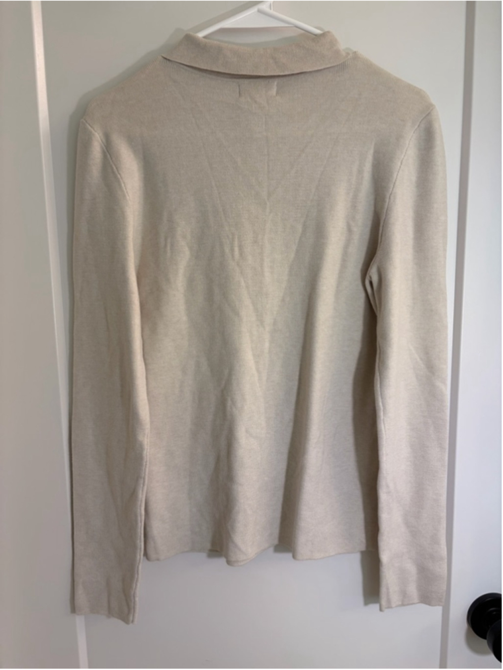 Thread & Supply NWT Oatmeal Cream Collared Henley Pullover Sweater Large - Picture 2 of 4